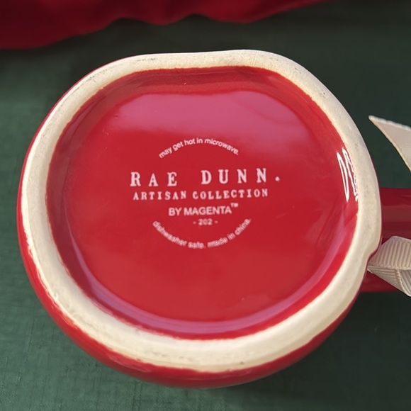 RAE DUNN ARTISAN GIRL MOM MUG. NWT - Picture 4 of 4